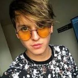 Meet your Posher, Carmen